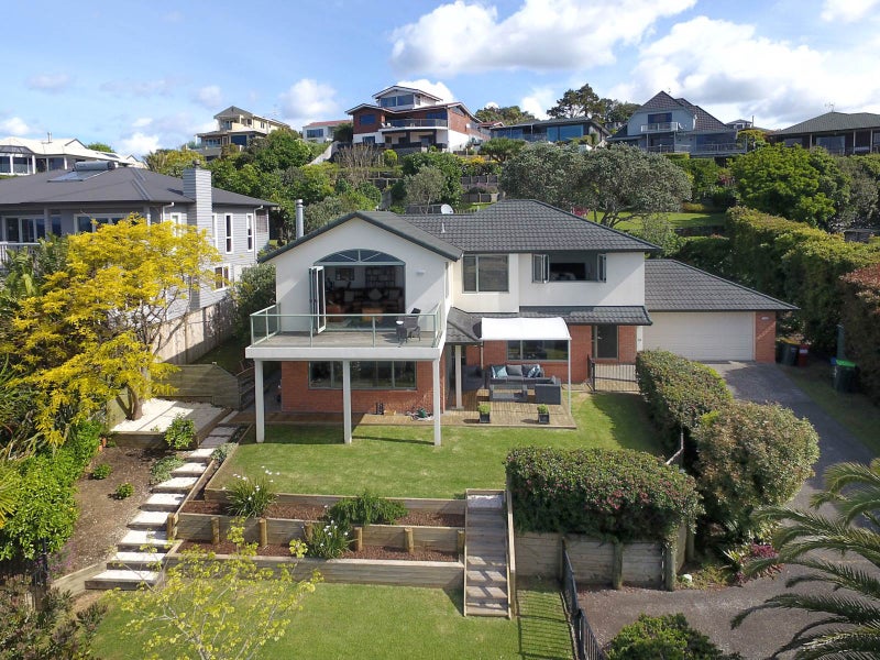 14 Upper Chelverton Drive, Red Beach, Red Beach - Carousel 1