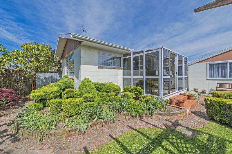 1/2 Loreto Place, Hornby, Christchurch - Carousel 2