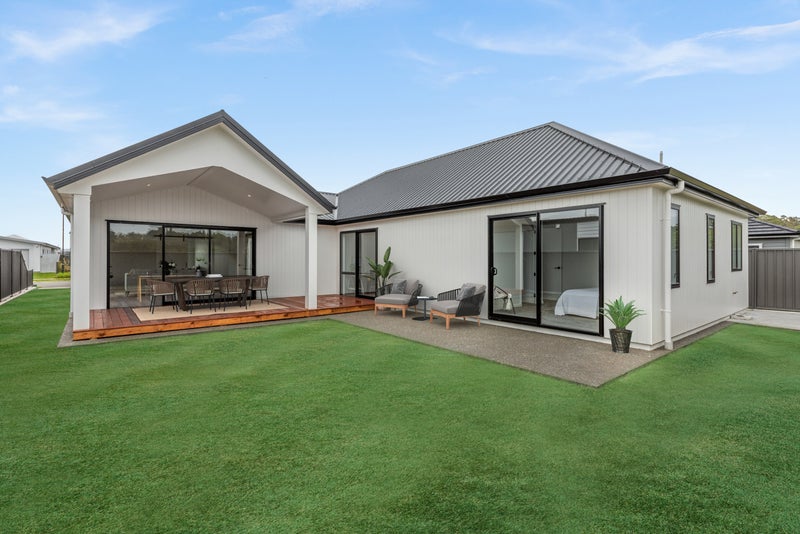 15 Ruapehu Road, Poraiti, Napier - Carousel 21