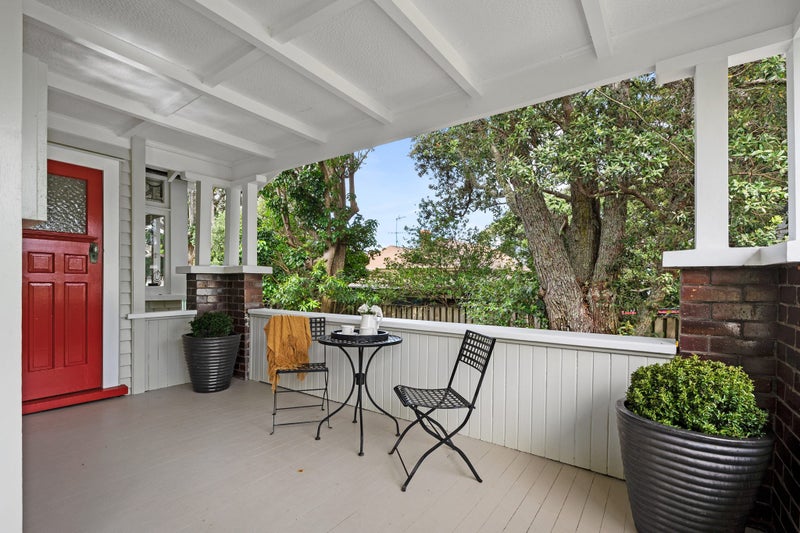 10 Bridge View Road, Birkenhead, Auckland - Carousel 2