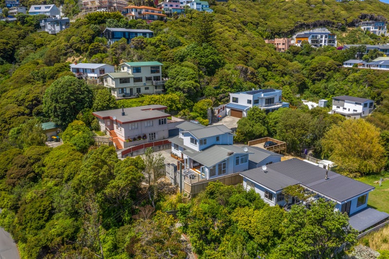 6 Kiriwai Road, Paremata, Porirua - Carousel 22