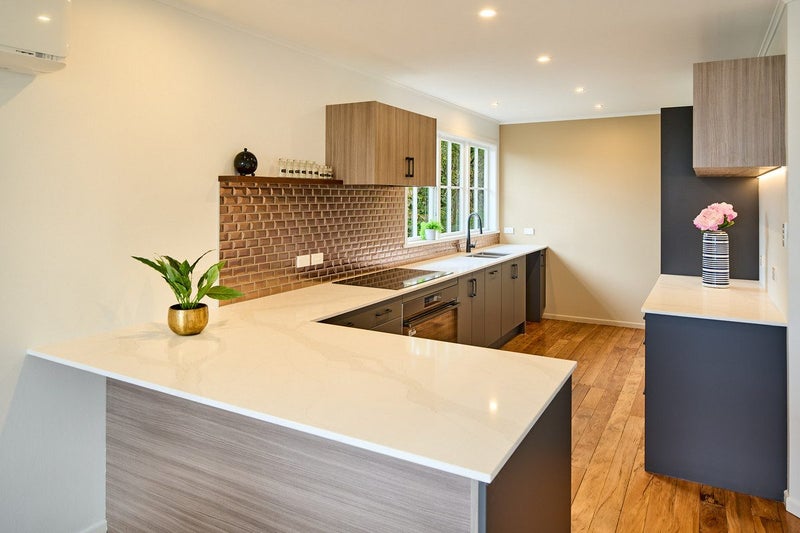 14 Taupo Crescent, Plimmerton, Porirua - Carousel 2