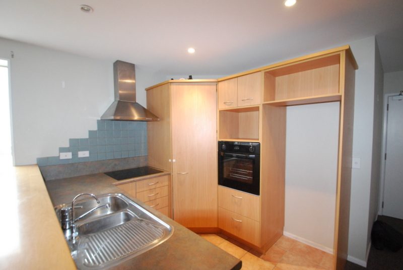 6F/5 Kent Terrace, Mount Victoria, Wellington - Carousel 2