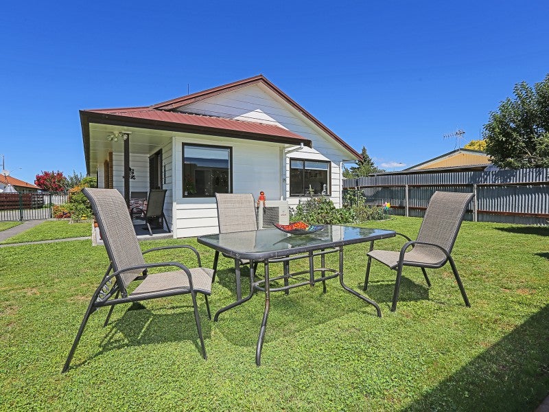 13B Durham Avenue, Tamatea, Napier - Carousel 2