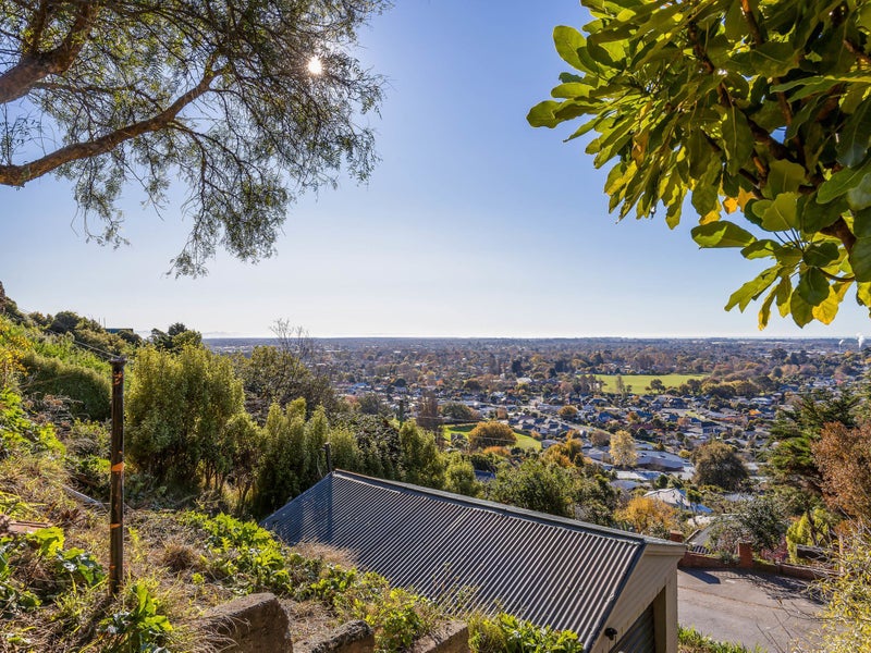 34 Aotea Terrace, Huntsbury, Christchurch - Carousel 1