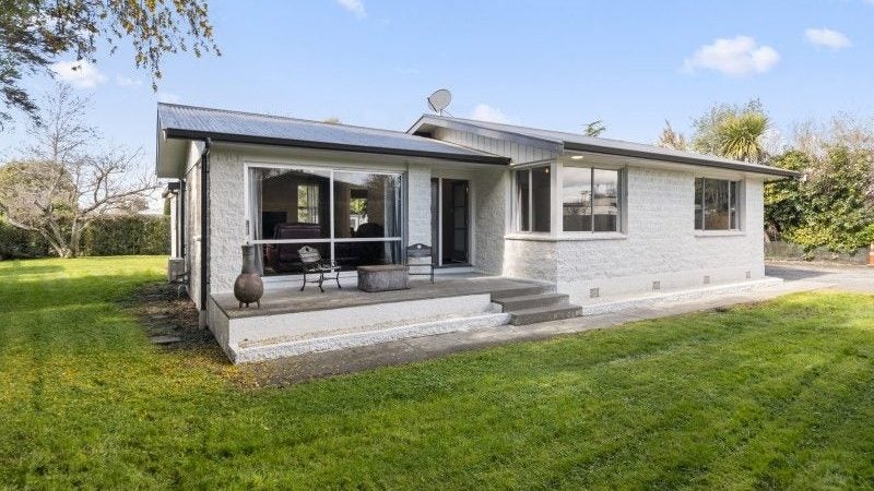 14A Mccallum Street, Springlands, Blenheim - Carousel 1