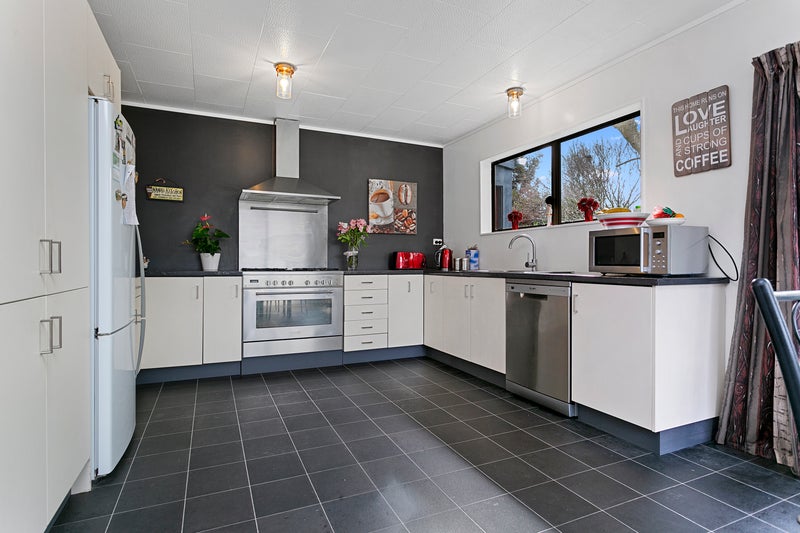 196 Lichfield Road, Putaruru - Carousel 1