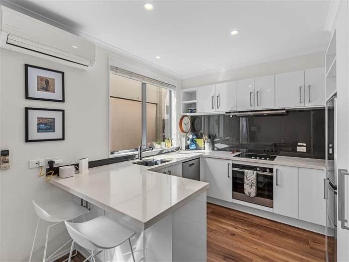 82 Stonefields Avenue, Stonefields, Auckland - Carousel 2