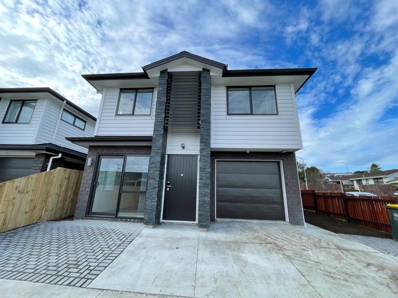 3A De Quincey Terrace, Highland Park, Auckland - Carousel 1