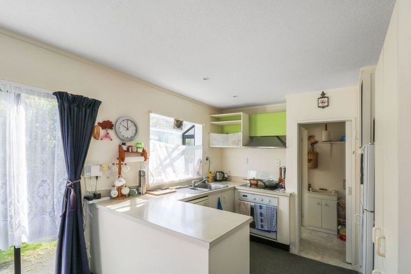 62B REDVERS DRIVE, BELMONT, LOWER HUTT - Carousel 2