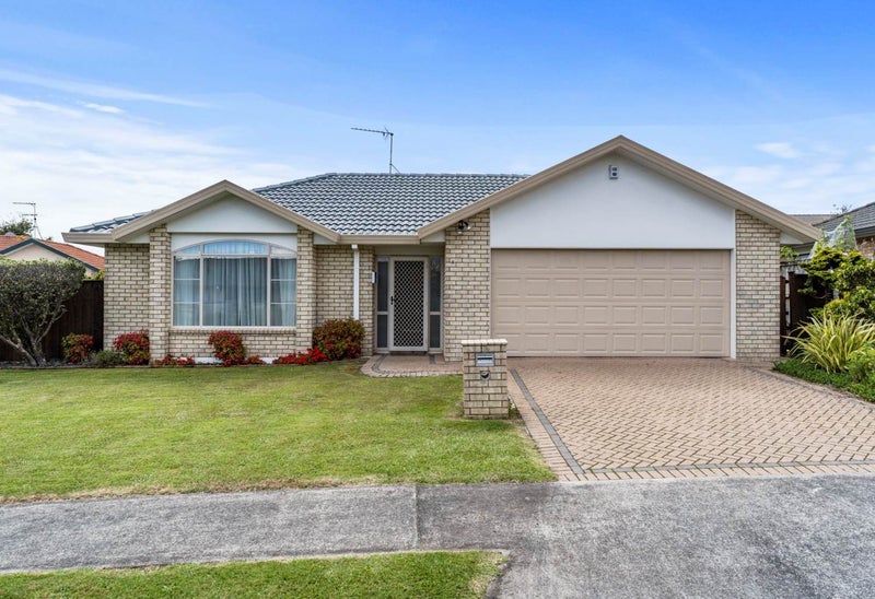 4 Caragh Place, East Tamaki, Auckland - Carousel 1
