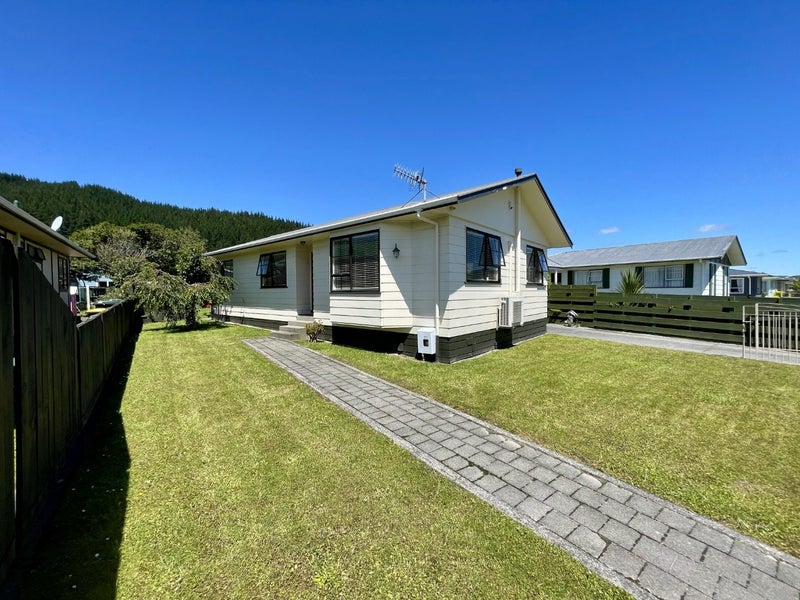178 Wise Street, Wainuiomata, Lower Hutt - Carousel 15