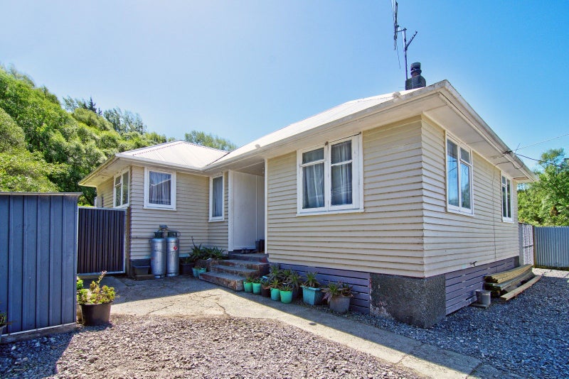 1363 Opaki Kaiparoro Road, Masterton - Carousel 2