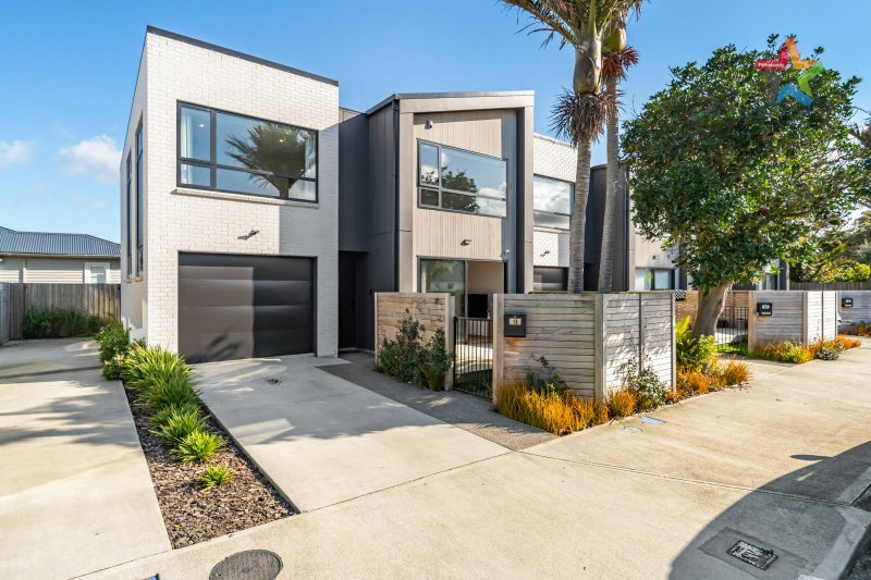 1B Wai-Iti Crescent, Woburn, Lower Hutt - Carousel 1