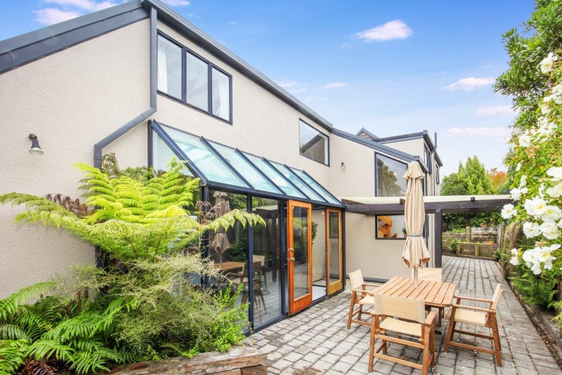 10 Allom Lane, Cashmere, Christchurch - Carousel 1