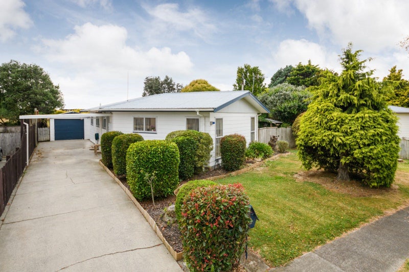 95 Benmore Avenue, Cloverlea, Palmerston North - Carousel 1