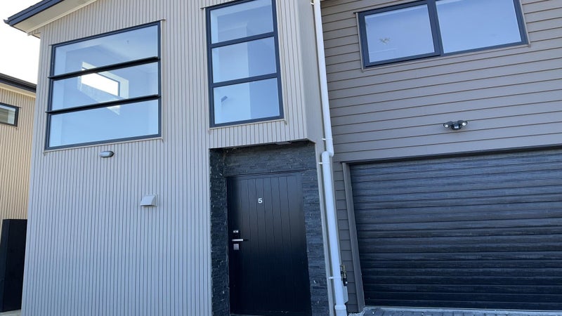 5/24 Watson Place, Papatoetoe, Auckland - Carousel 1