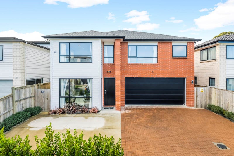 12 Hermes Road, Flat Bush, Auckland - Carousel 1