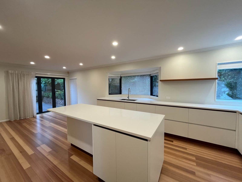 29 Goodland Street, Royal Oak, Auckland - Carousel 2