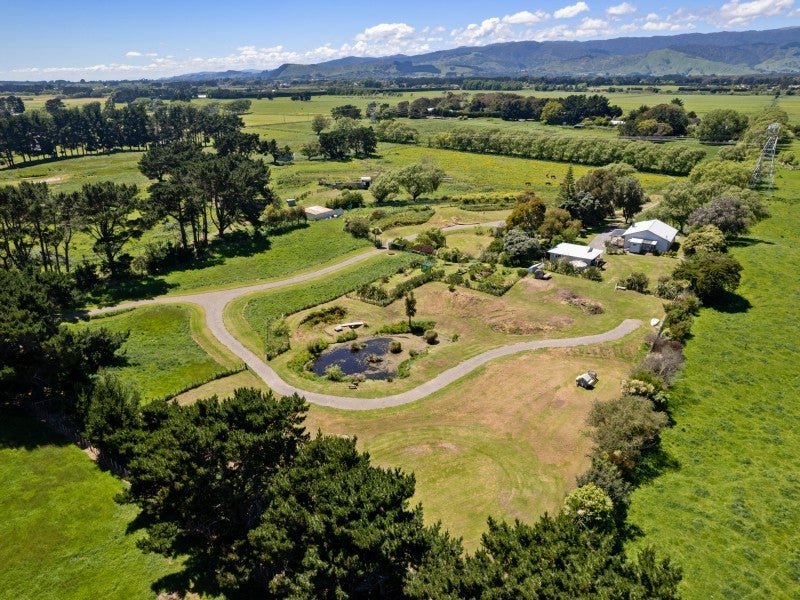 182 Harakere Road, TE HORO, OTAKI - Carousel 1