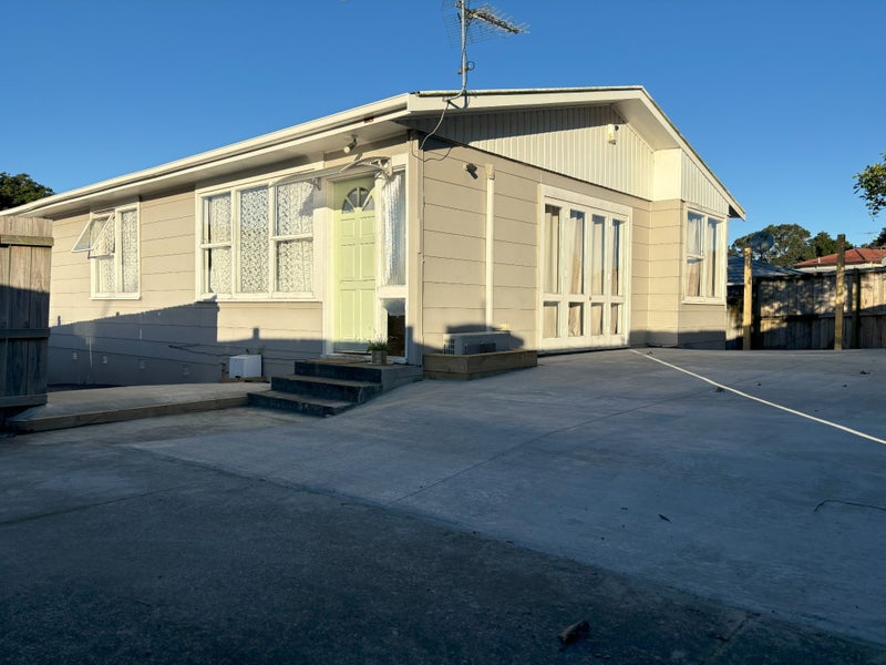 76 Howard Hunter Avenue, Saint Johns, Auckland - Carousel 17