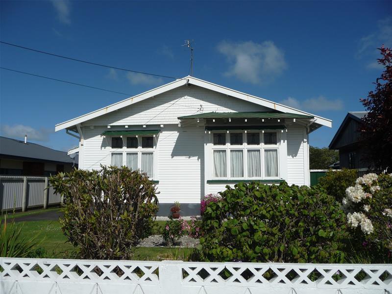 72 Victoria Street, Hawera - Carousel 1