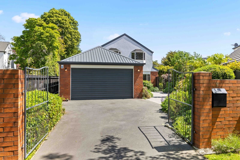 8 Swanleigh Place, Ilam, Christchurch - Carousel 1