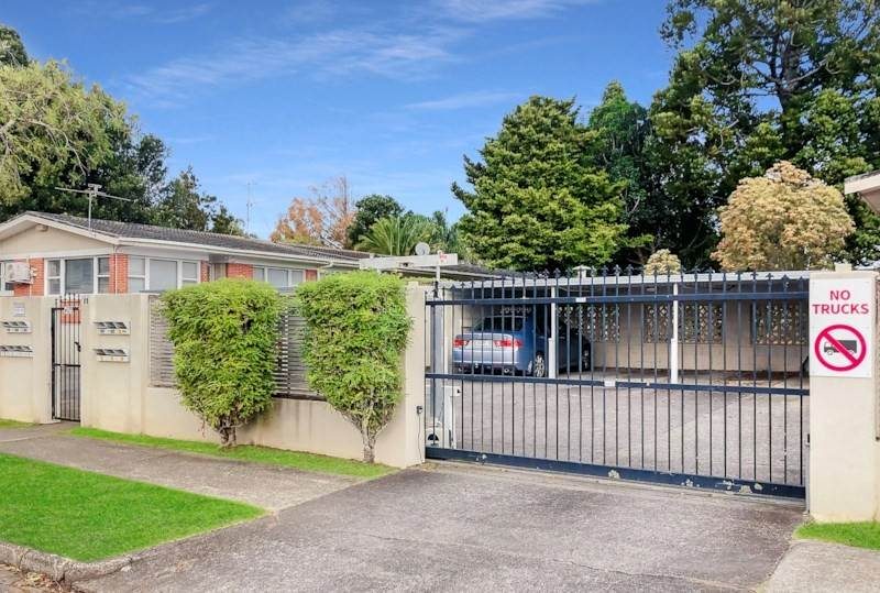 8/11 Oakland Avenue, Papatoetoe, Auckland - Carousel 9