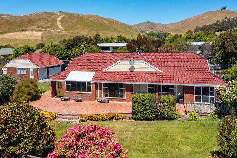225 Redwood Street, Witherlea, Blenheim - Carousel 1