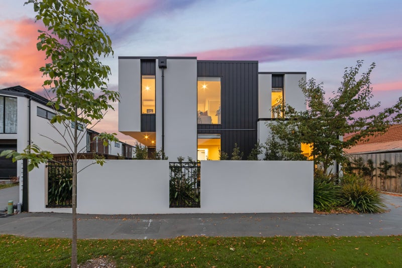 1/10 Bishop Street, St Albans, Christchurch - Carousel 1
