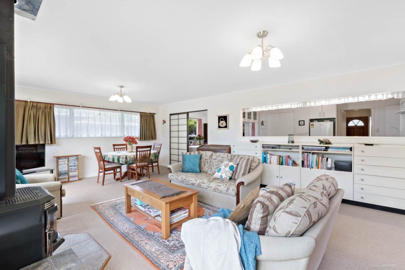 14 Ashdown Place, Pahurehure, Papakura - Carousel 2