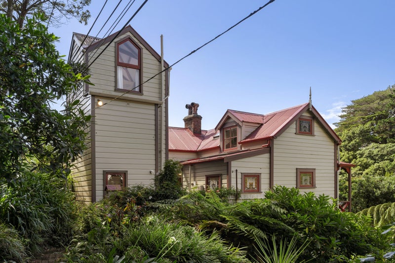 10 Ascot Street, Thorndon, Wellington - Carousel 2