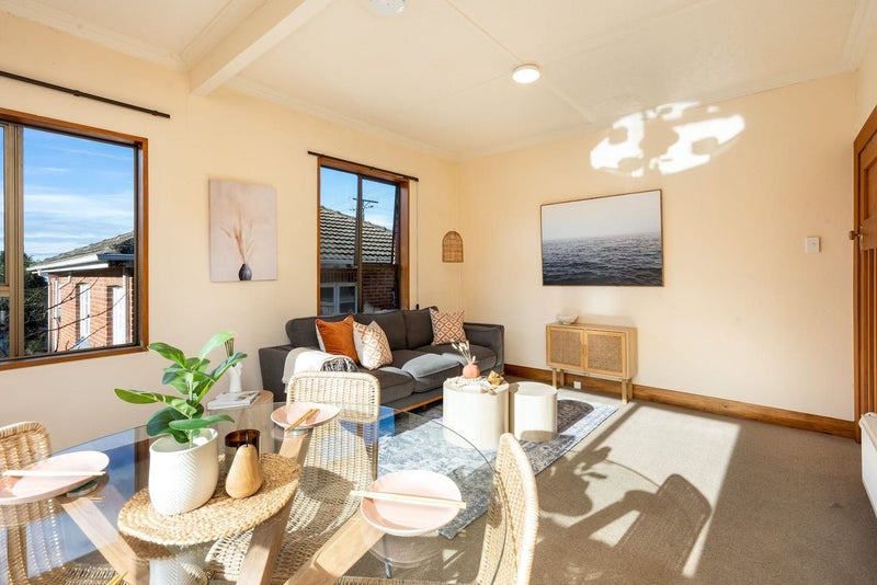 130 Oakwood Avenue, Balaclava, Dunedin - Carousel 1