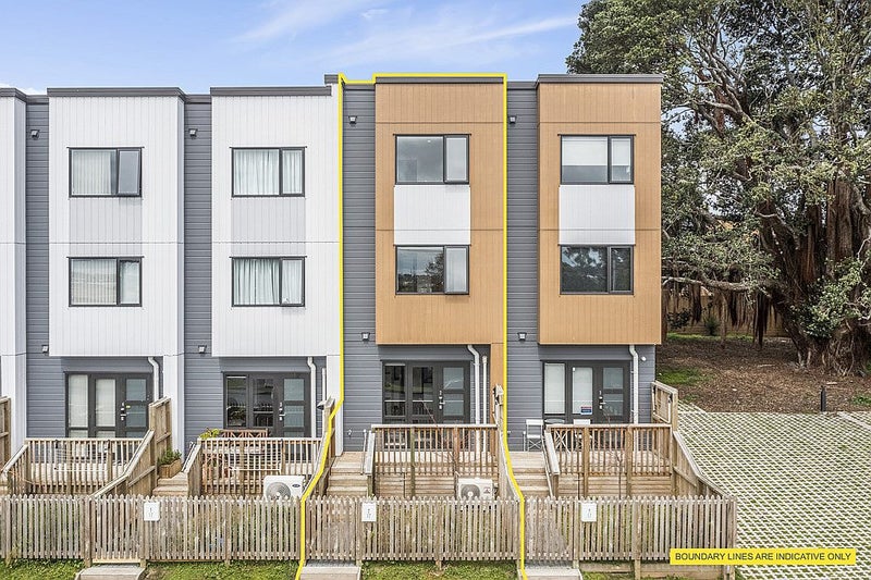 2/17 Panama Road, Mount Wellington, Auckland - Carousel 1