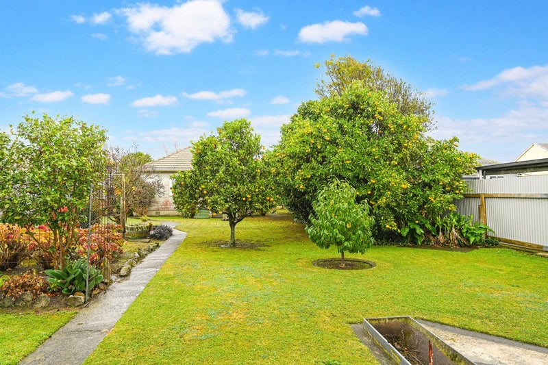 12 Barton Avenue, Marewa, Napier - Carousel 1