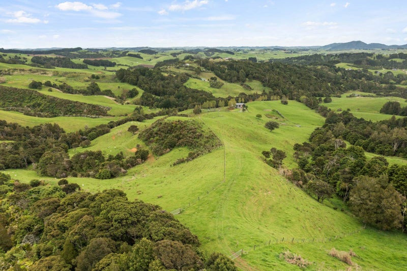 151 Kereru Lane, Kaiwaka - Carousel 39