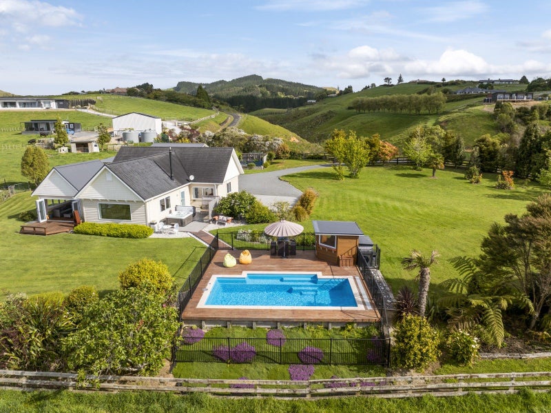 11C Adrine Lane, Ohauiti, Tauranga - Carousel 2