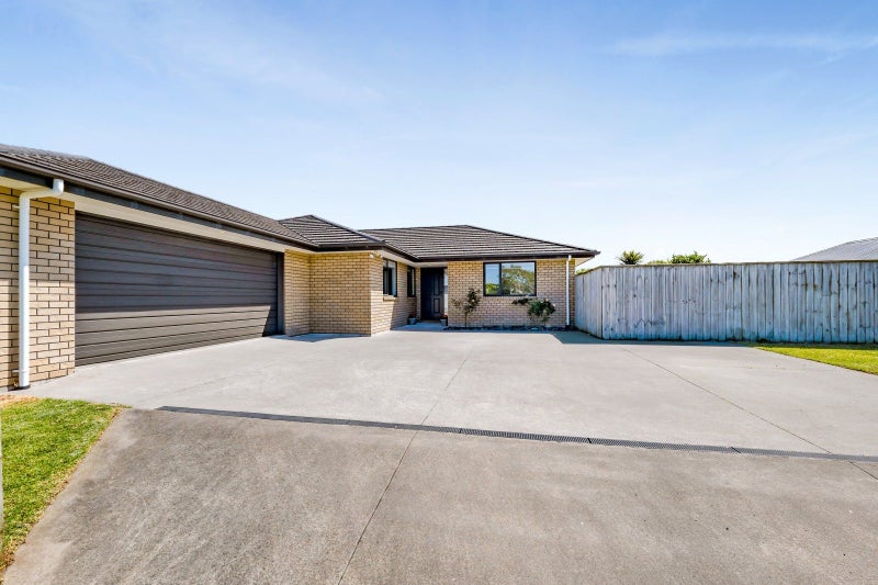 75 Dillon Drive, Bell Block, New Plymouth - Carousel 1