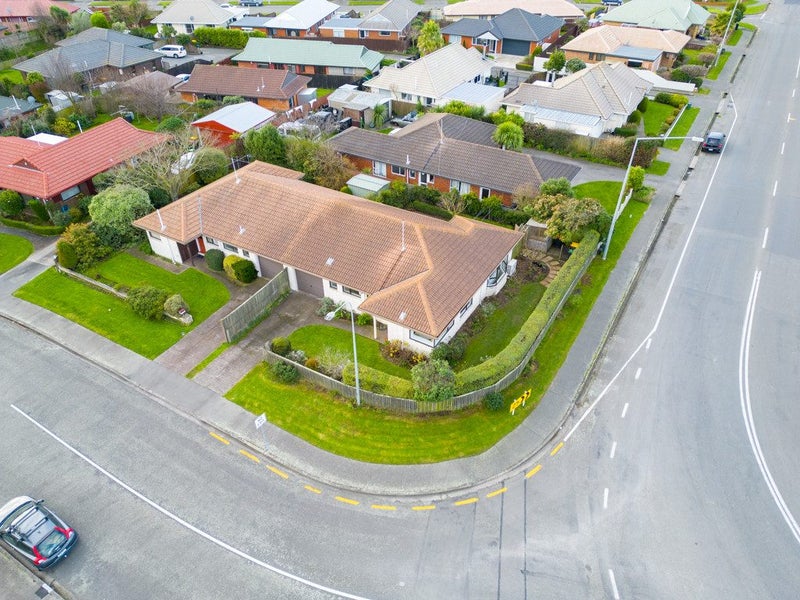 1/2 Thornhill Place, Sockburn, Christchurch - Carousel 19