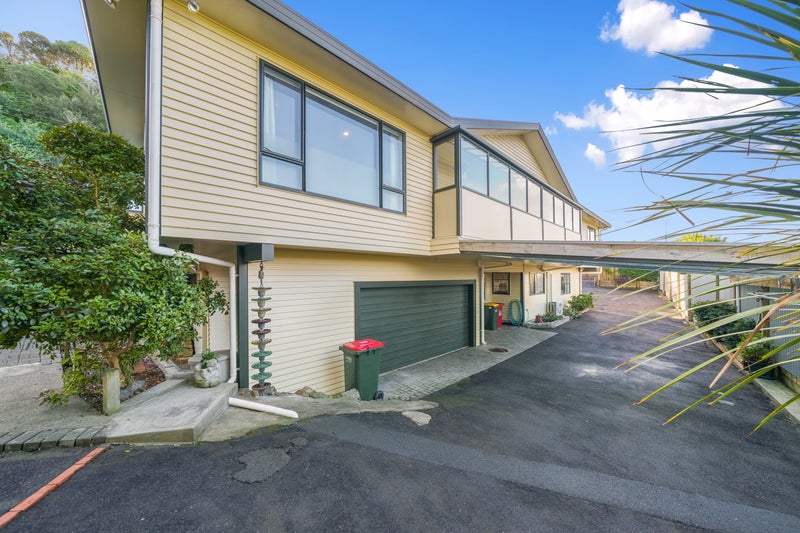 284 Grounsell Crescent, Belmont, Lower Hutt - Carousel 1