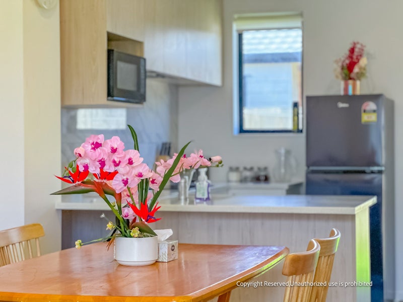 12 Aumarire Lane, Favona, Auckland - Carousel 1