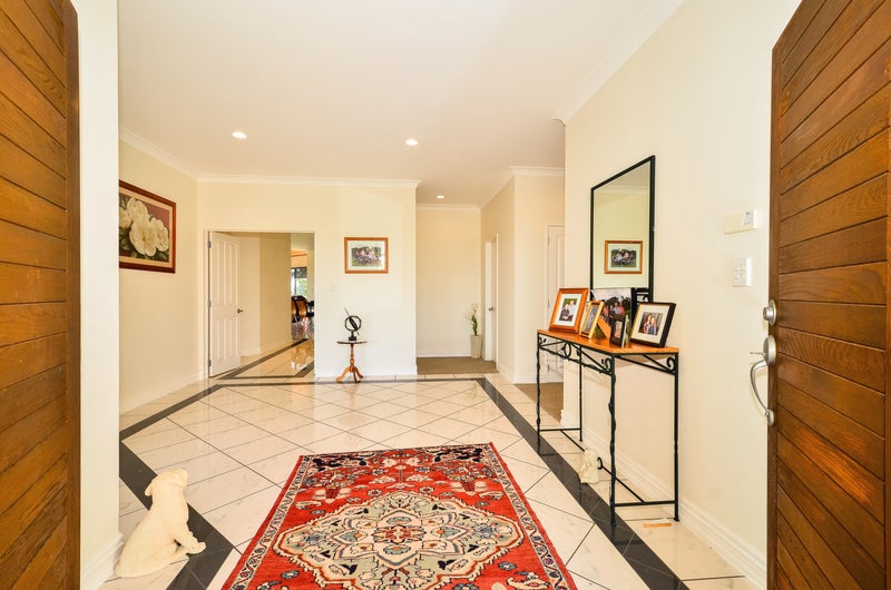 14 James Paige Lane, Albany - Carousel 2