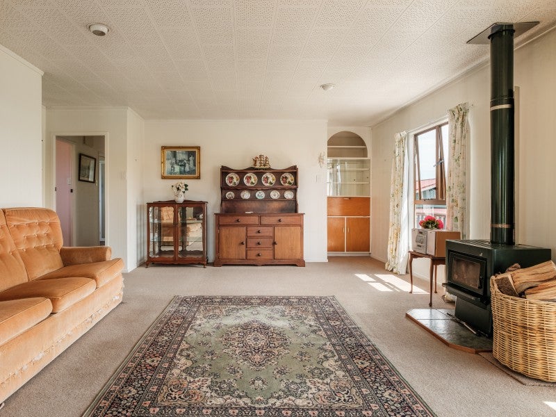 14 Dominion Road, Te Hapara, Gisborne - Carousel 2