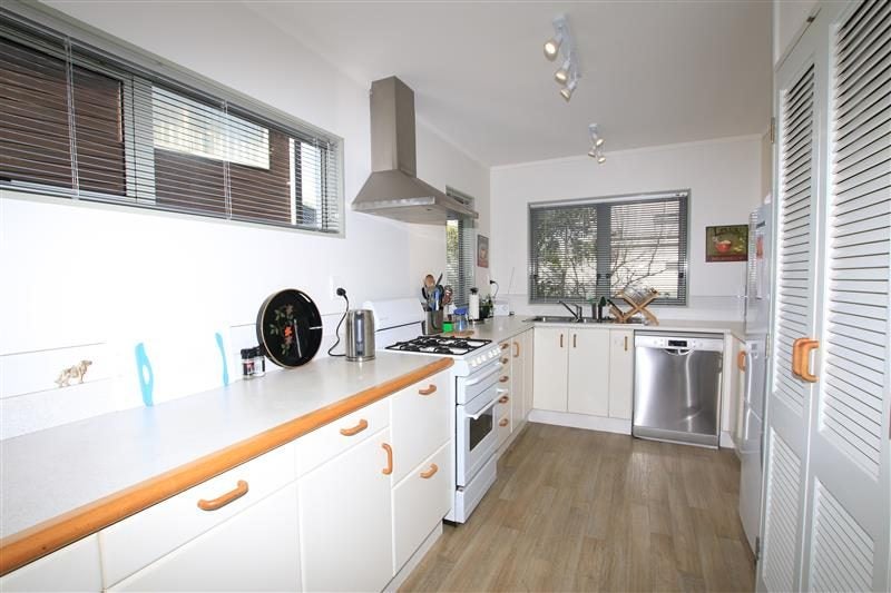 4B Cracroft Street, Devonport, Auckland - Carousel 2