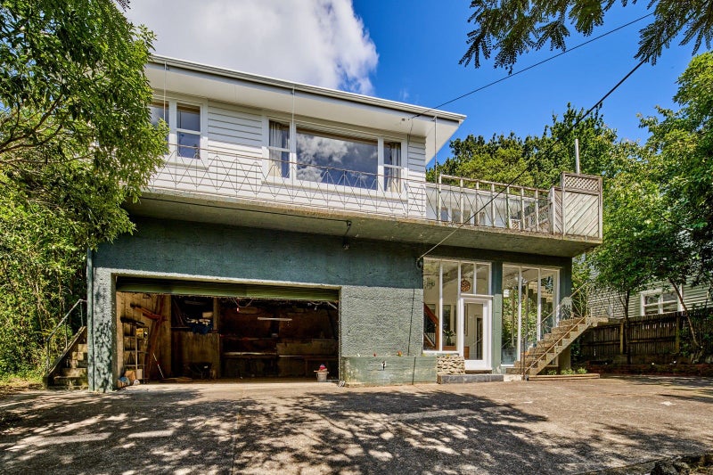 15A Dunns Street, Silverstream, Upper Hutt - Carousel 1