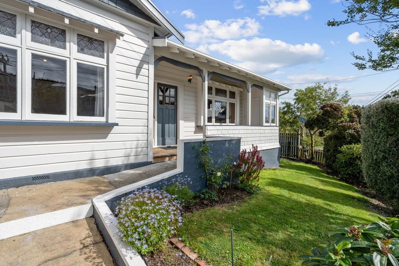 9 Stone Street, Kenmure, Dunedin - Carousel 2