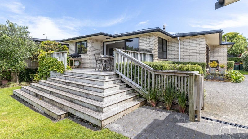 35A Ropiha Street, Fitzroy, New Plymouth - Carousel 1