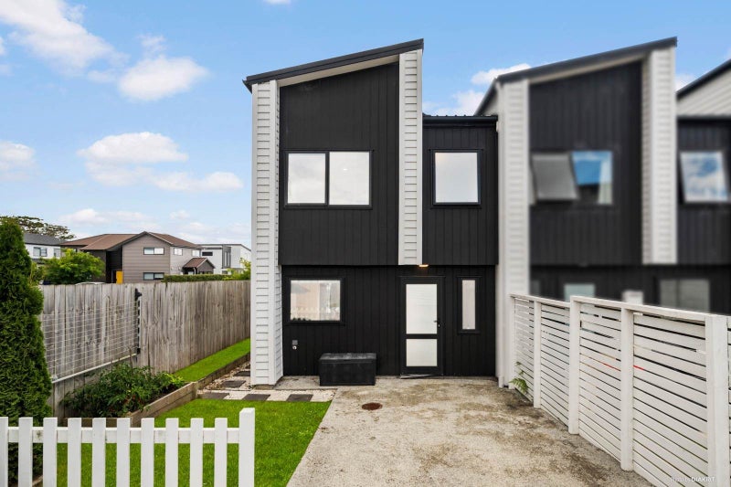 24 Kopuru Road, Whenuapai, Auckland - Carousel 12