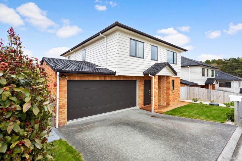 35 Springvale Drive, Fairview Heights, Auckland - Carousel 1