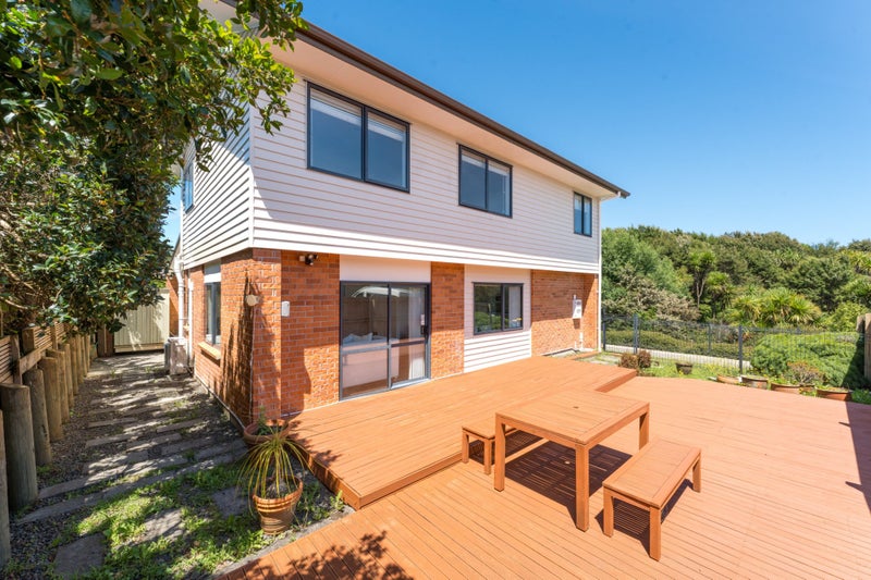 24 Foundation Place, Glen Eden, Auckland - Carousel 2